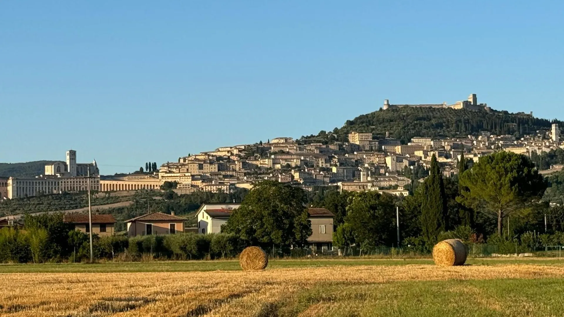 The Artist'S House Apartment Assisi